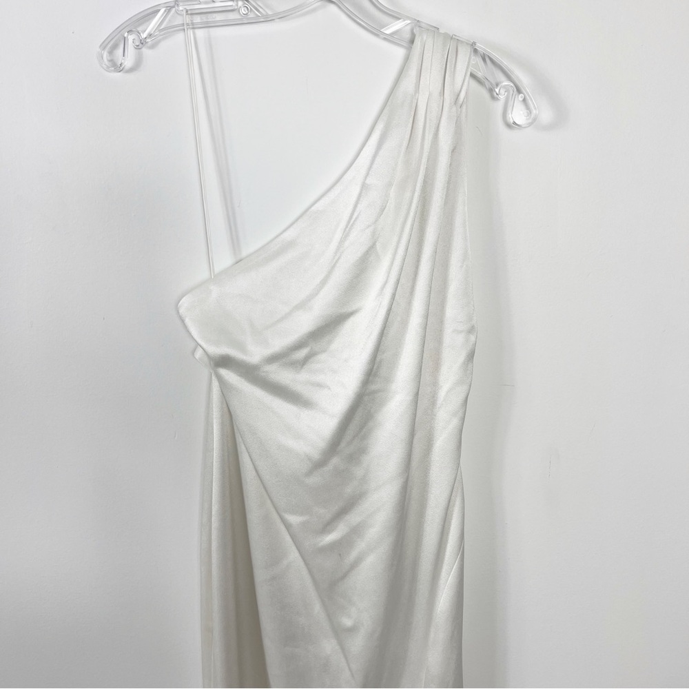 Alice + Olivia Paulette One Shoulder Satin Crepe Fitted Gown 8 NWT Off White - Picture 5 of 15